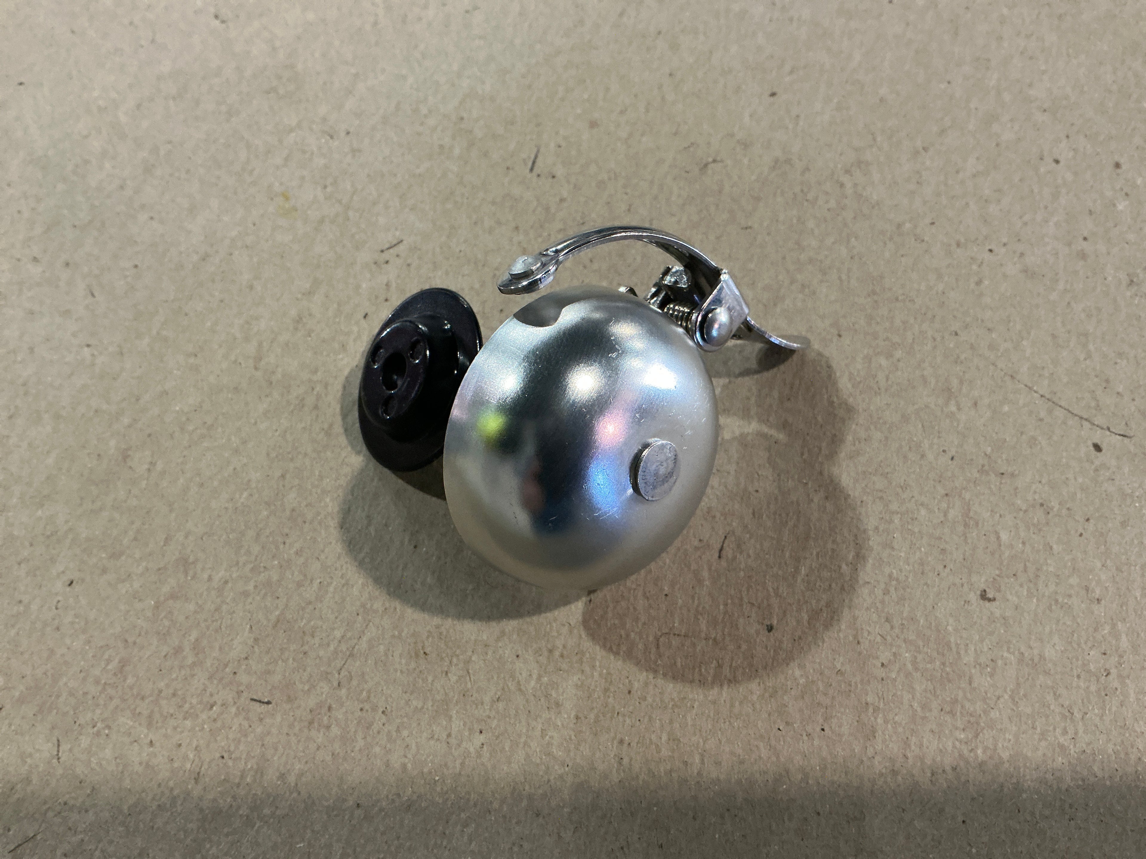 Traditional Stem Bolt Bell