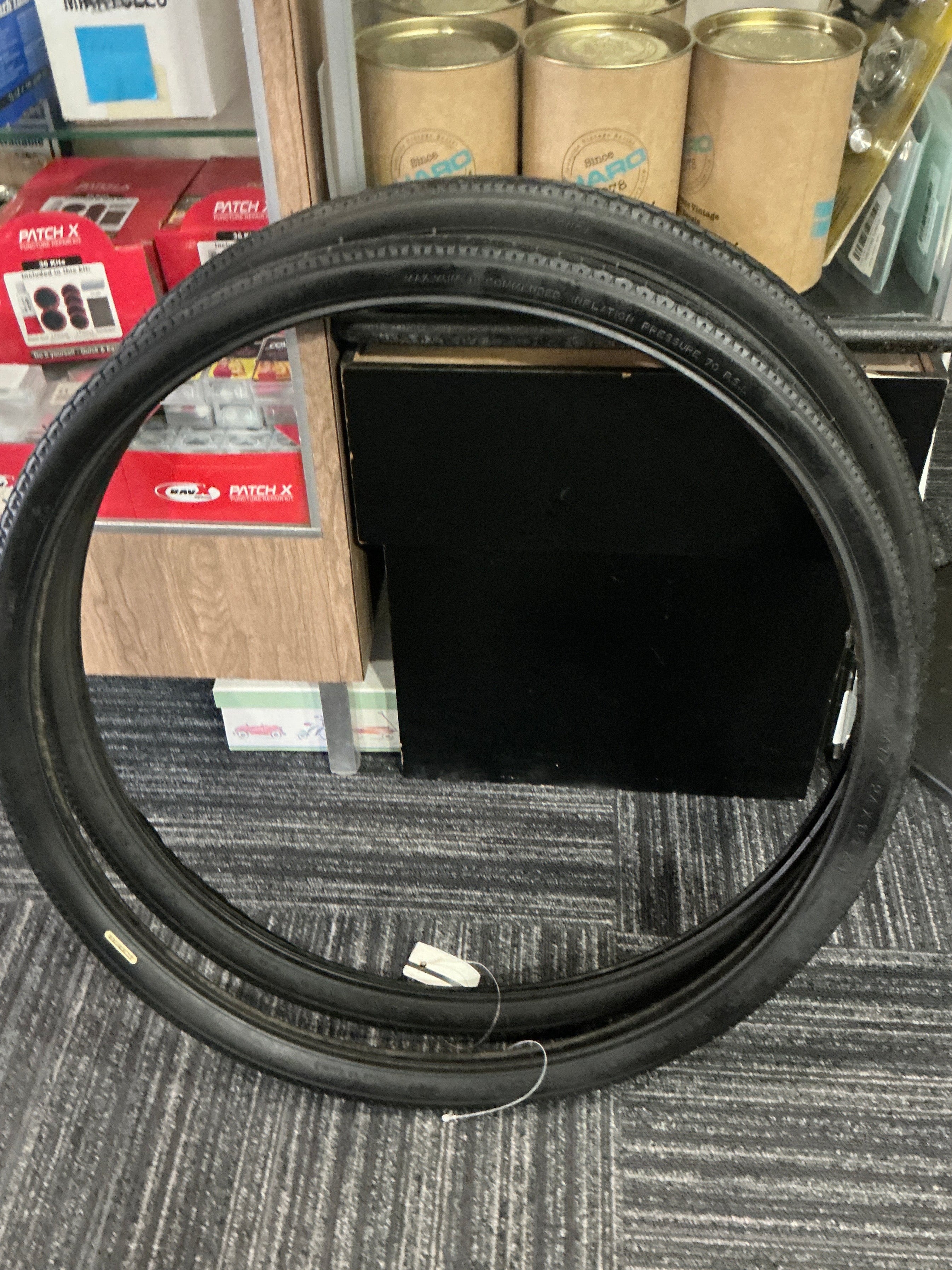 SCHWINN TIRE 24 x 1-1/4 x 1-3/8