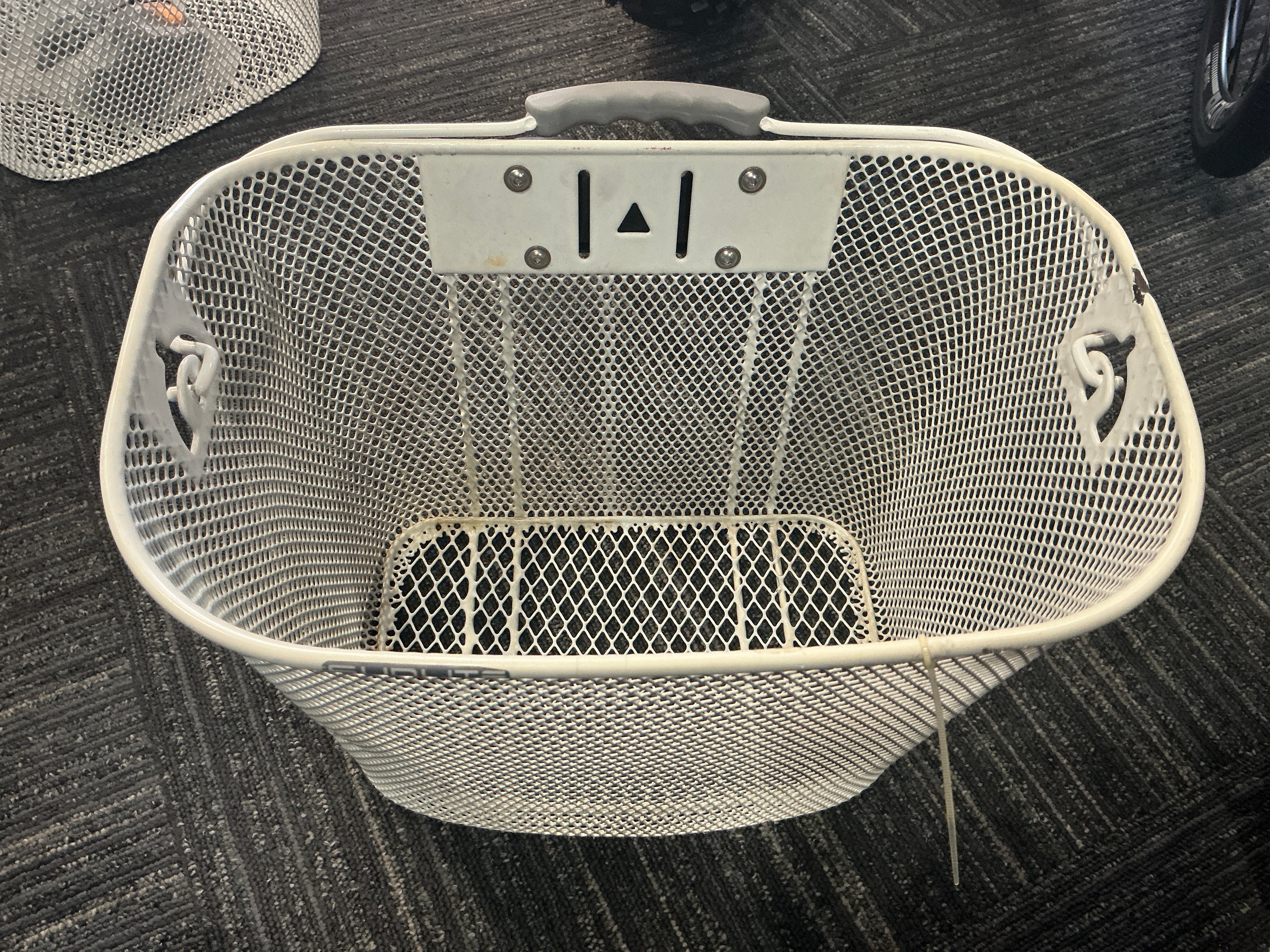 Front Basket - Quick-Release Aluminum Mesh
