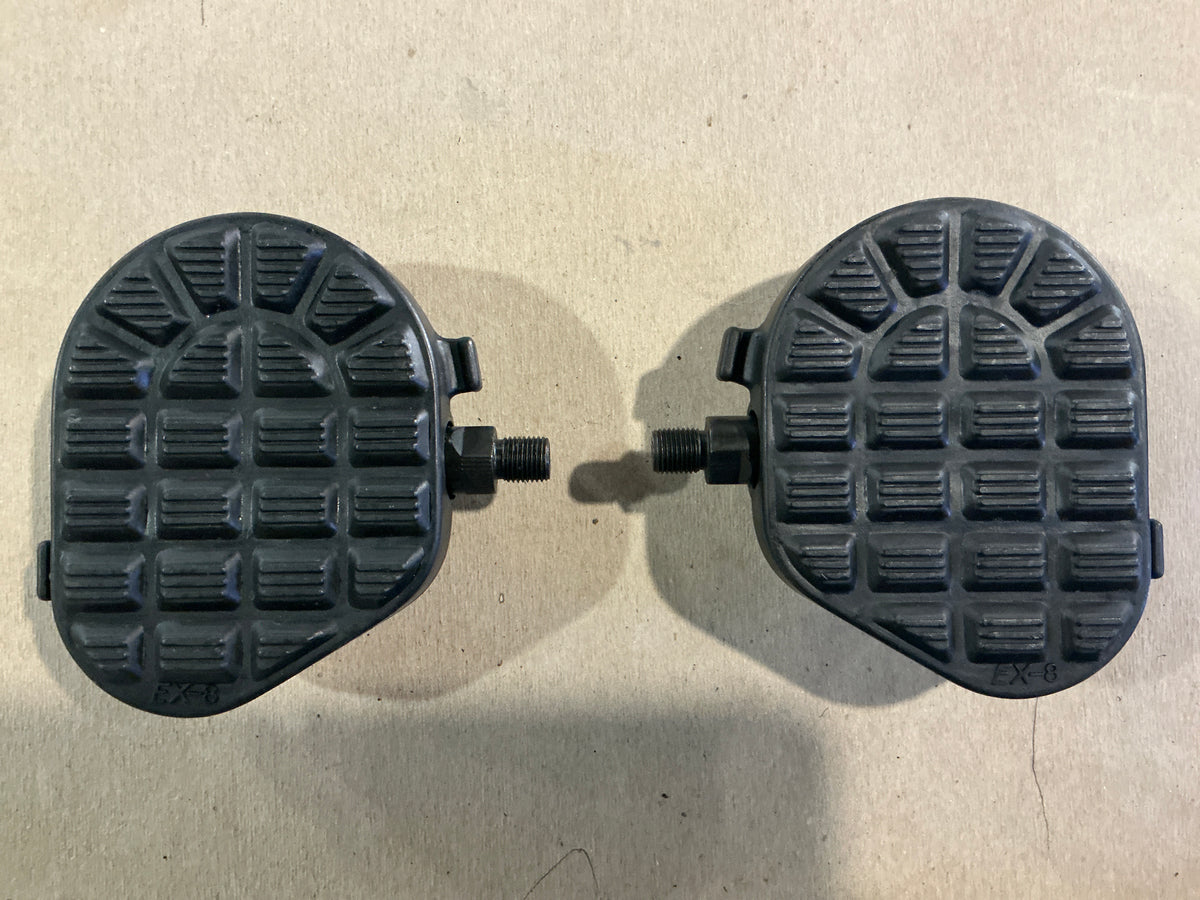 EXERCISER PEDALS 1/2 220E