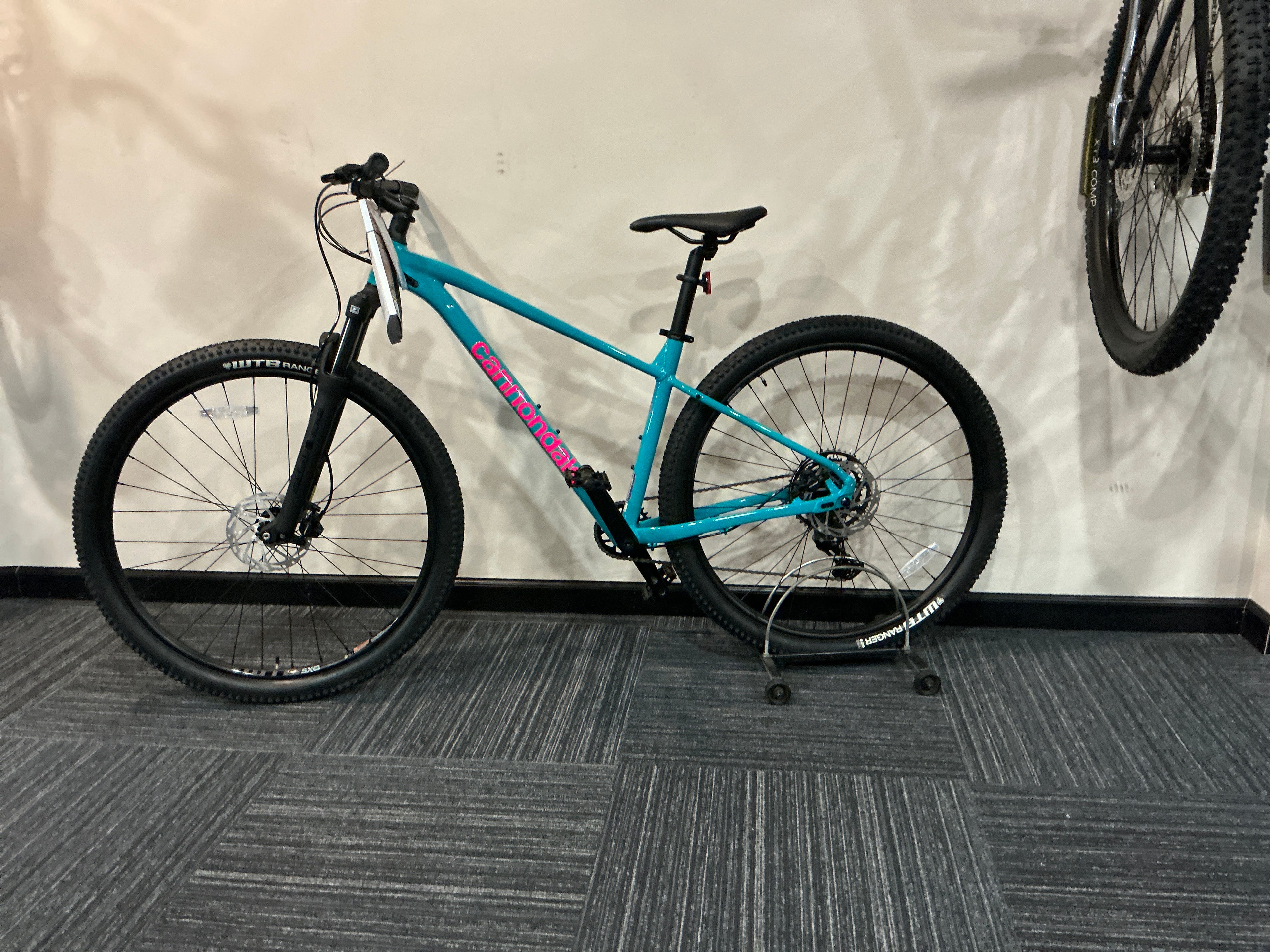 CANNONDALE 29UTRAI