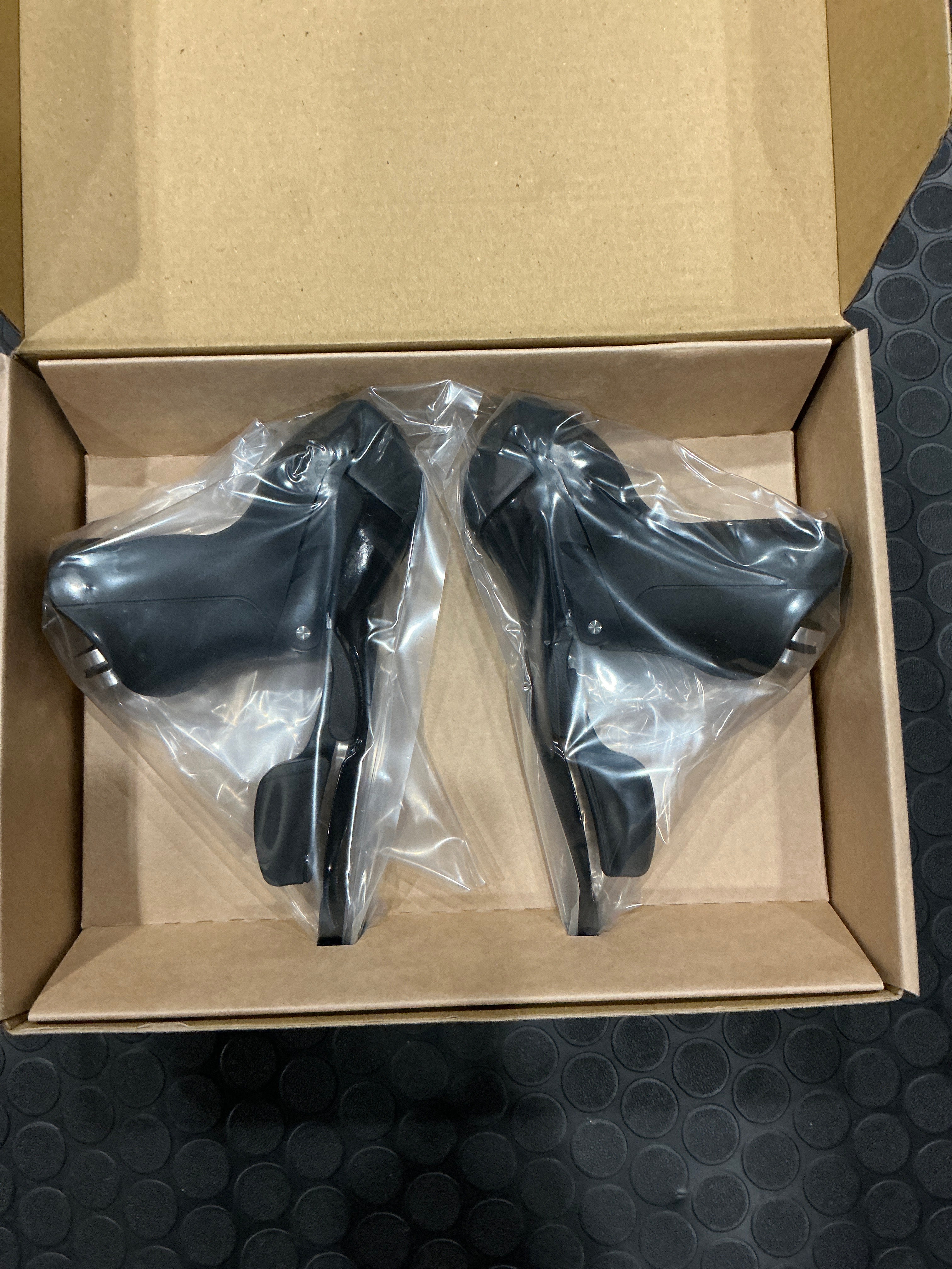 MICROSHIFT R7 DROP BAR SHIFTER