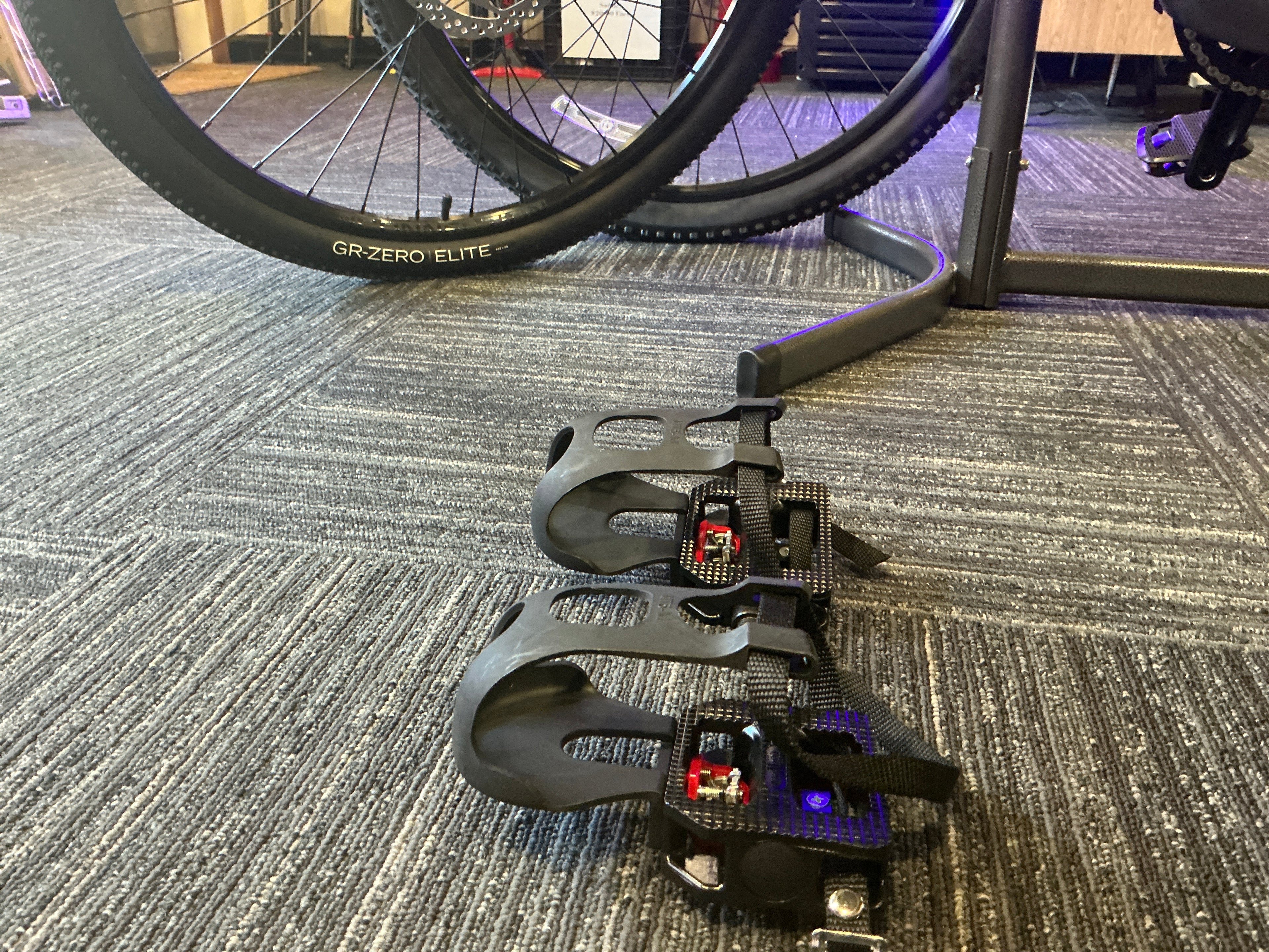 WELLGO FLIP FLOP W/C CLIPLESS 9/16 PE