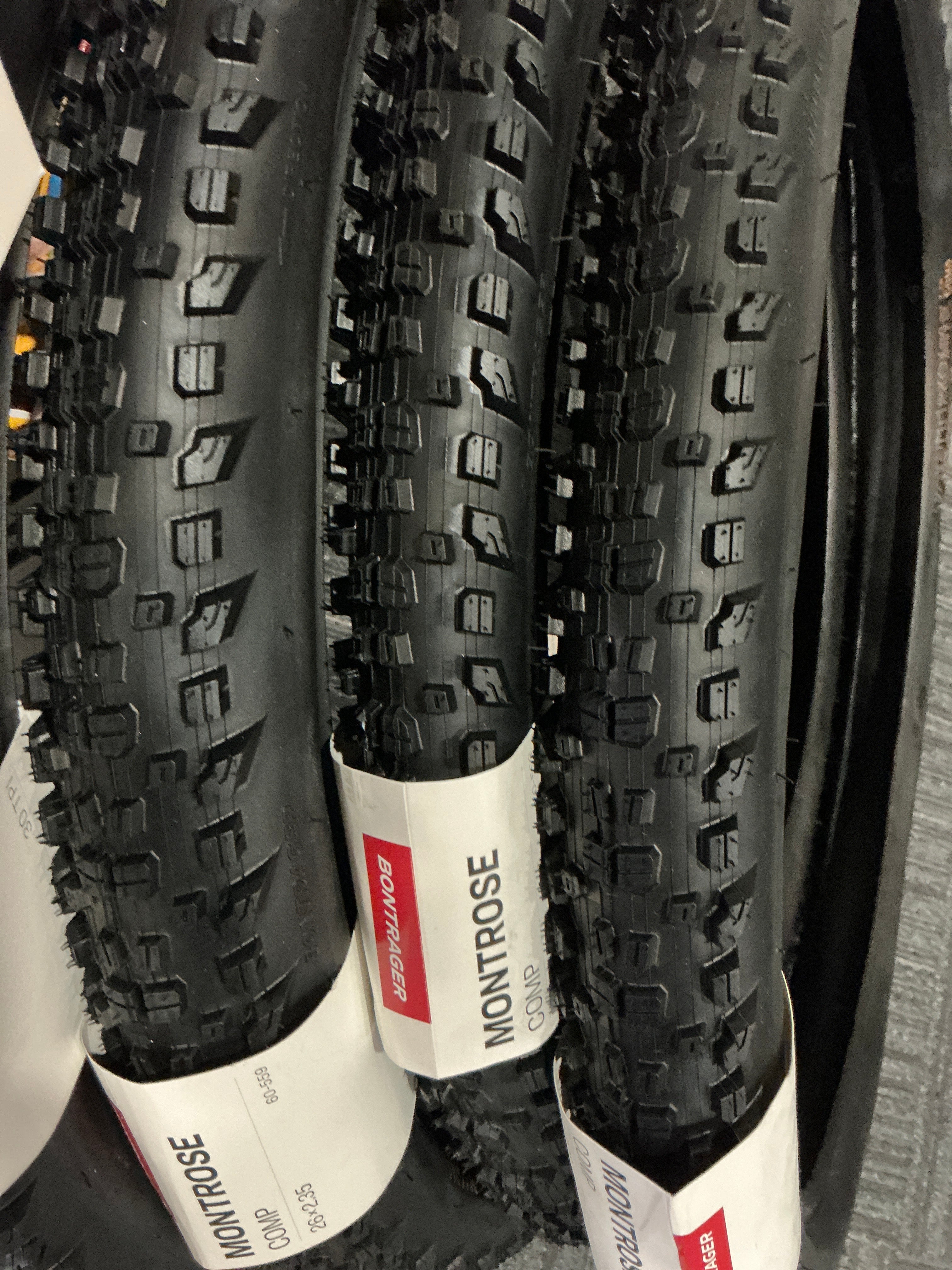 Bontrager montrose tires 26x2.35