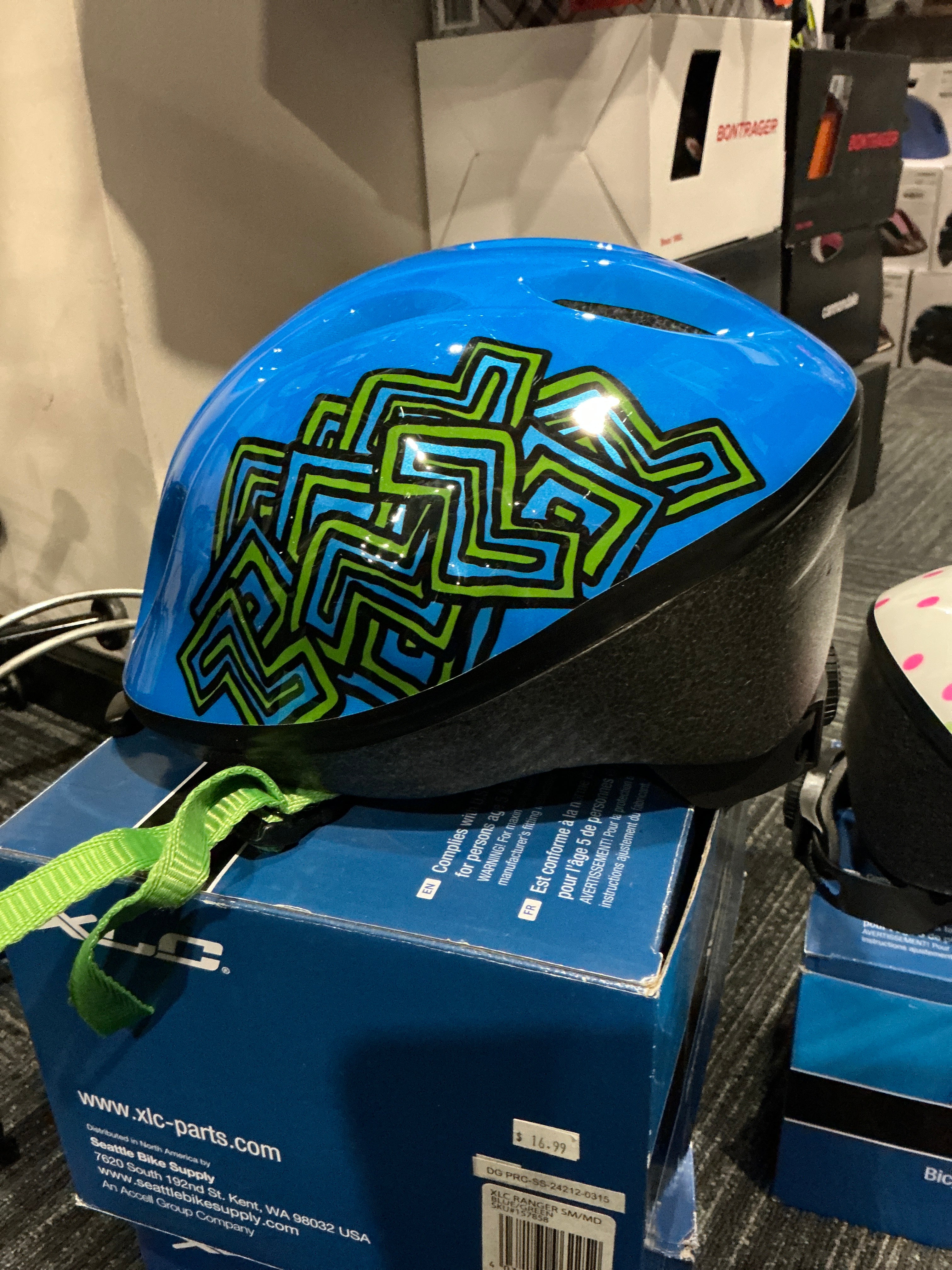 KIDS SALE HELMETS