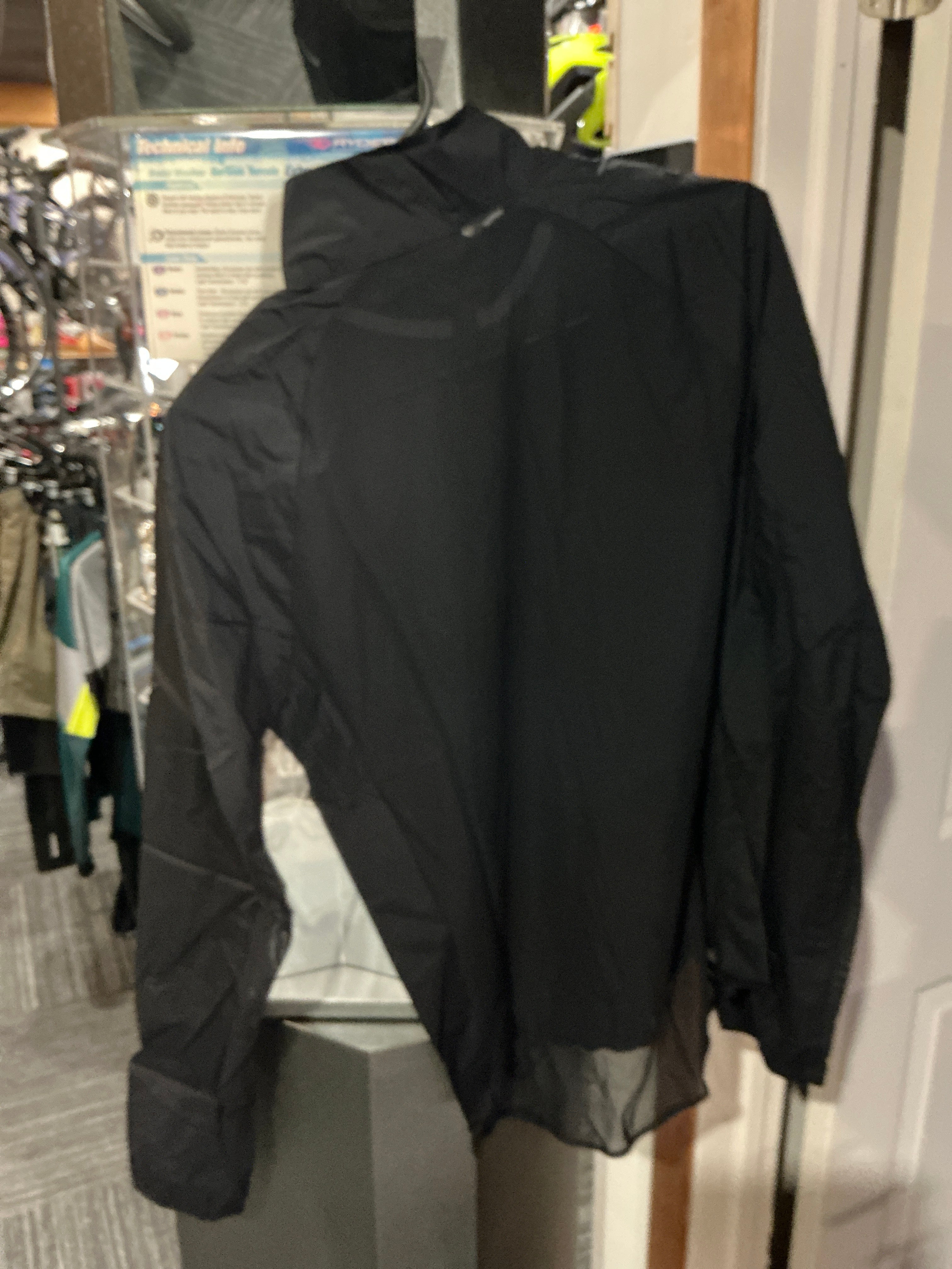 MENS HOMMES CIRCUIT WINDSHELL JACKET VESTE M