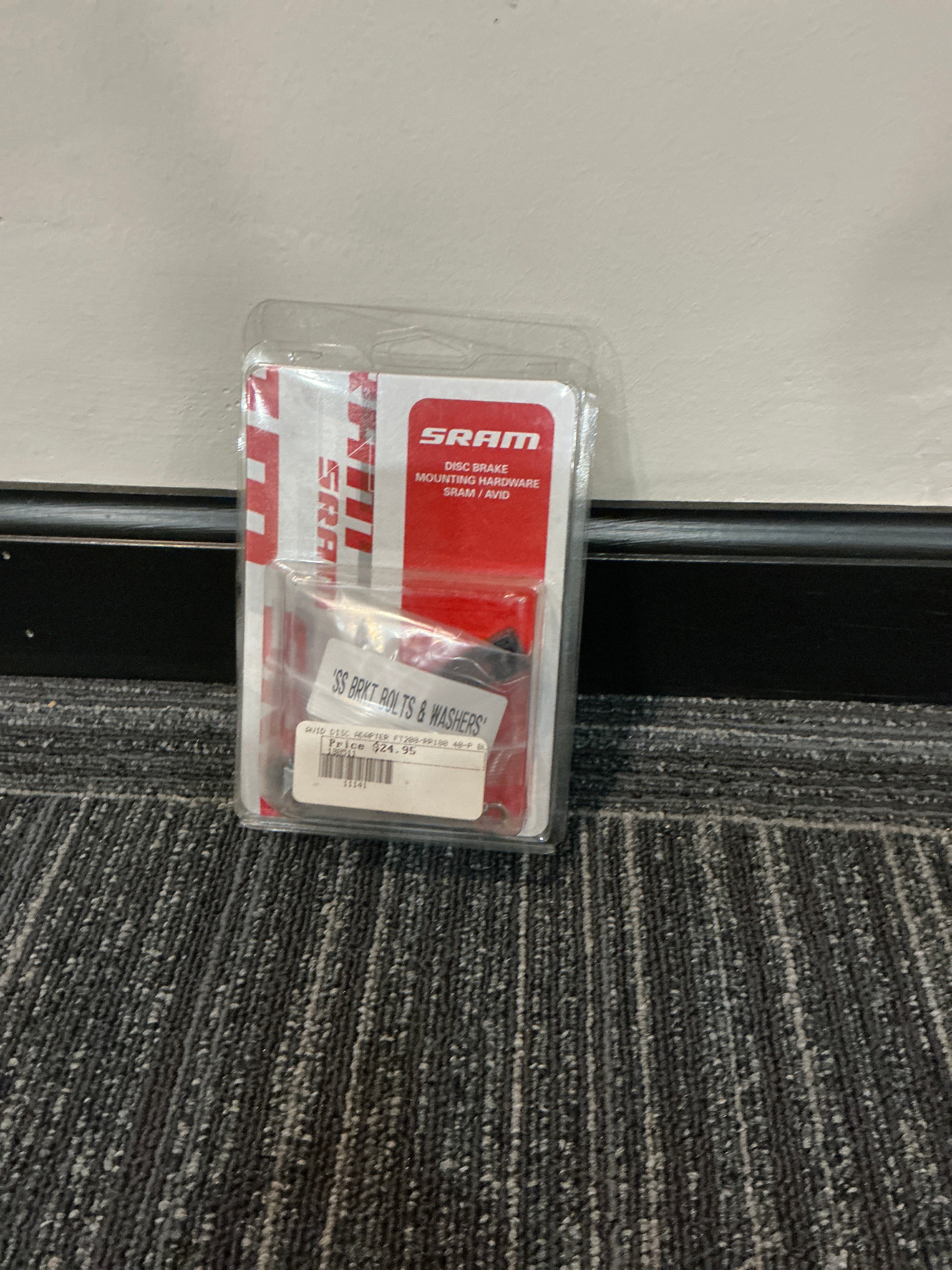 SRAM disc brake mounting hardware