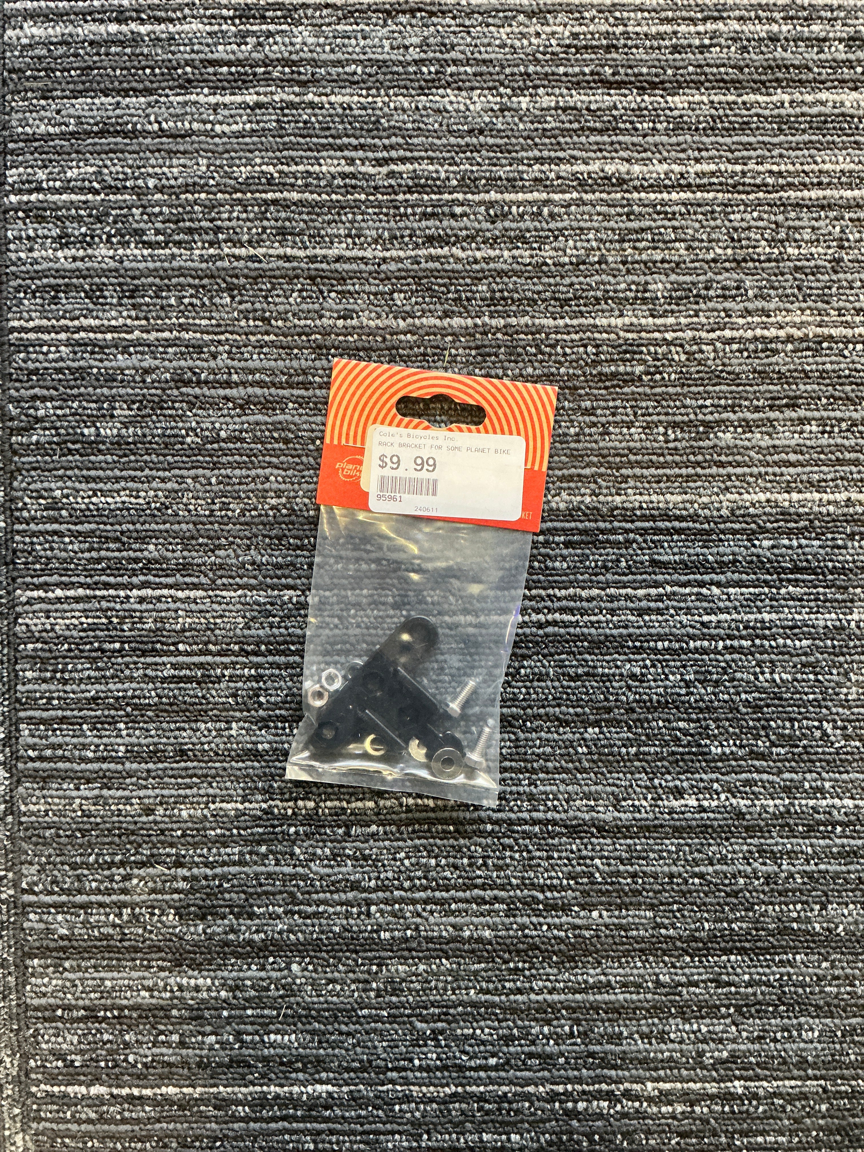 TAILLIGHT REAR RACK BRACKET - PLANET BIKE - Part #3108