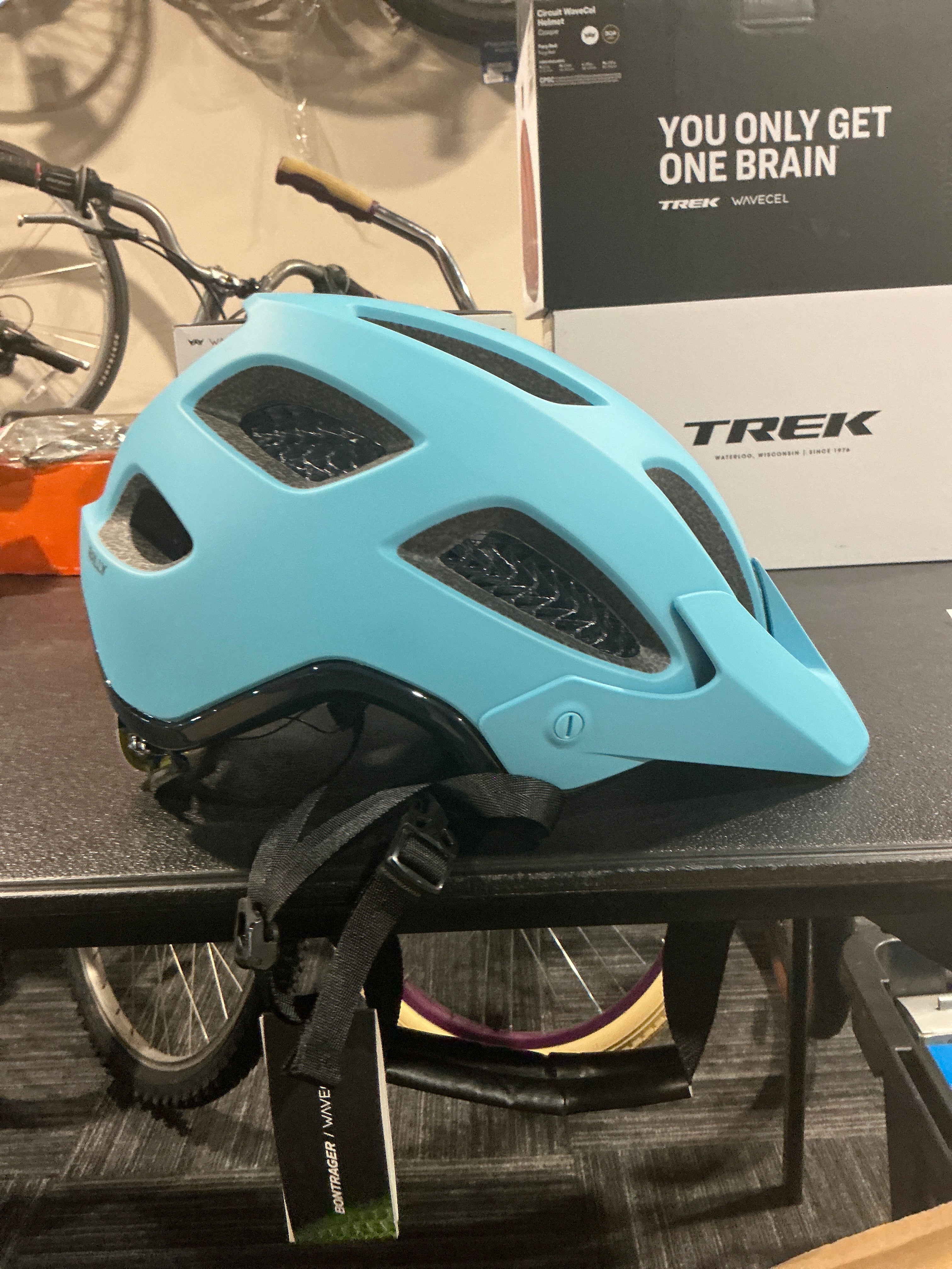 Rally WaveCel Helmet