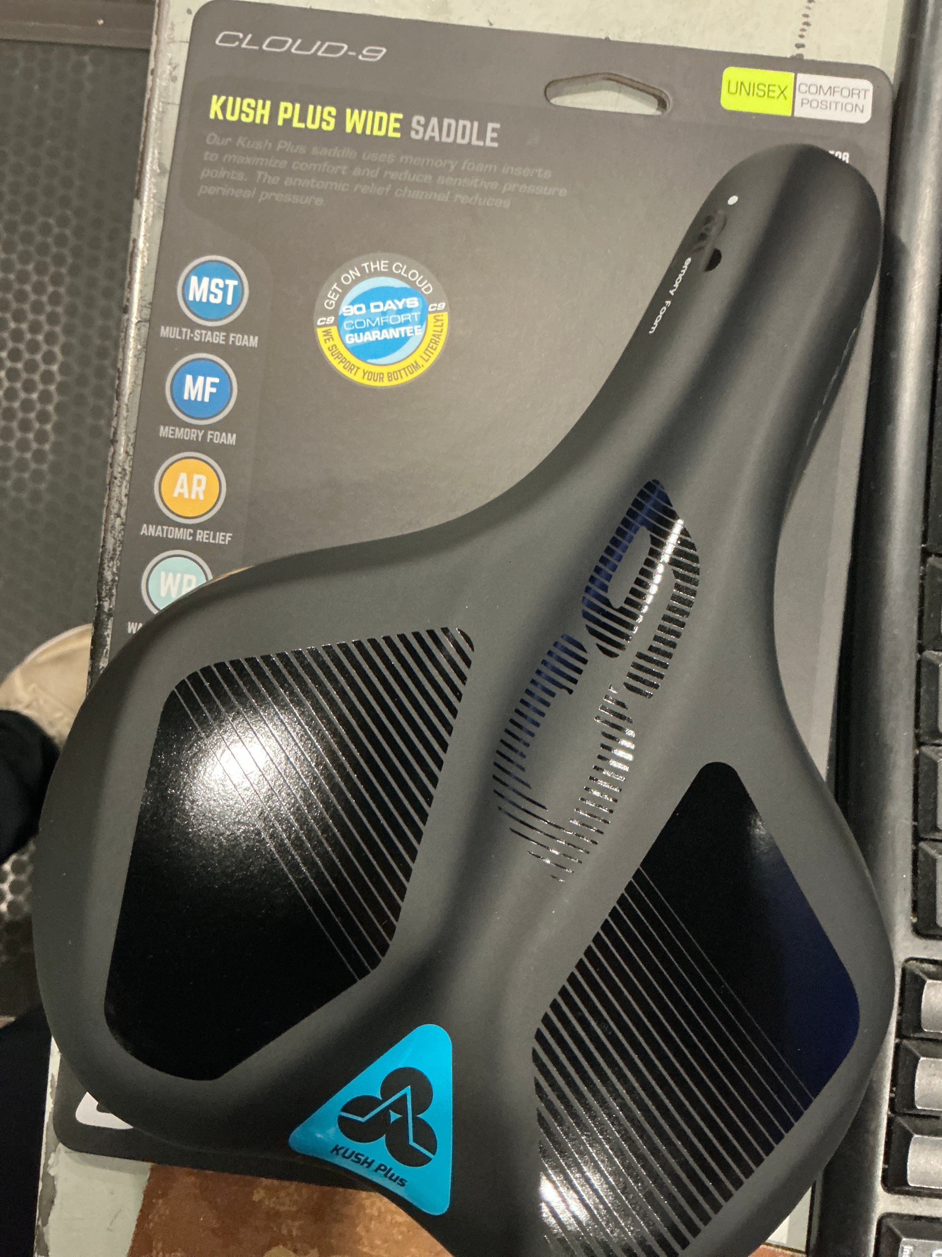 CLOUD 9 SADDLES