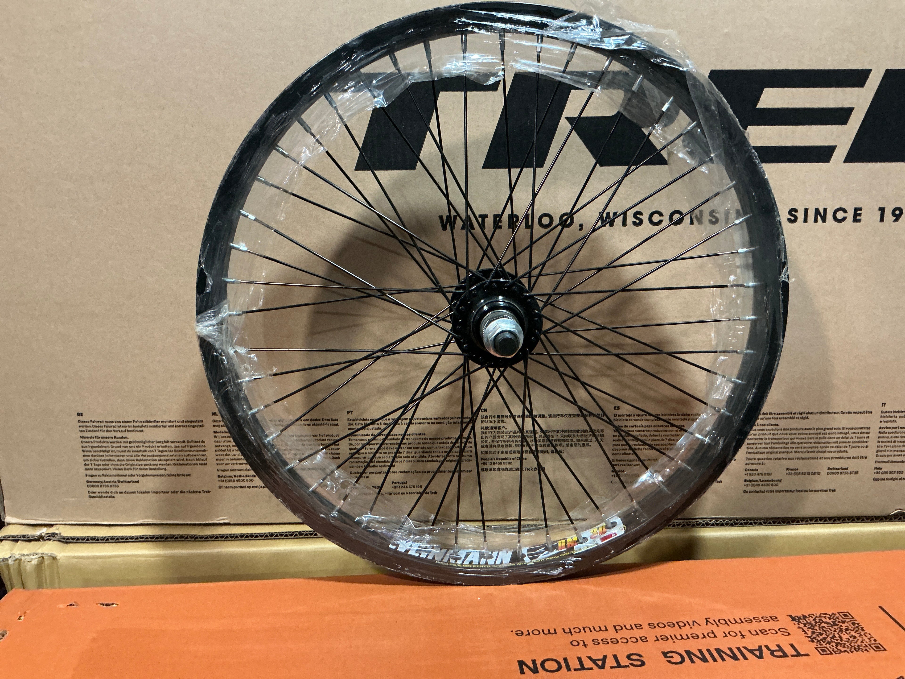 WHEELMASTER 20” BLACK RIM