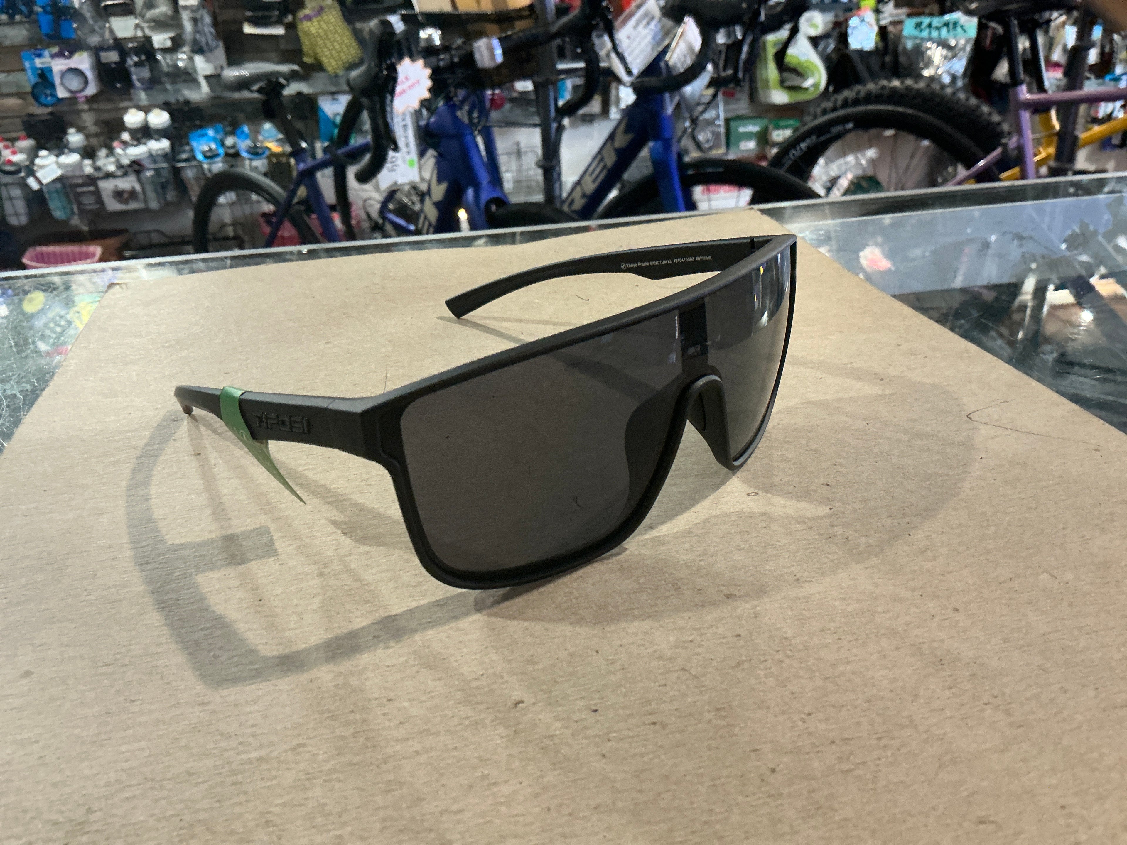 TIFOSI Optics Sports Eyeware
