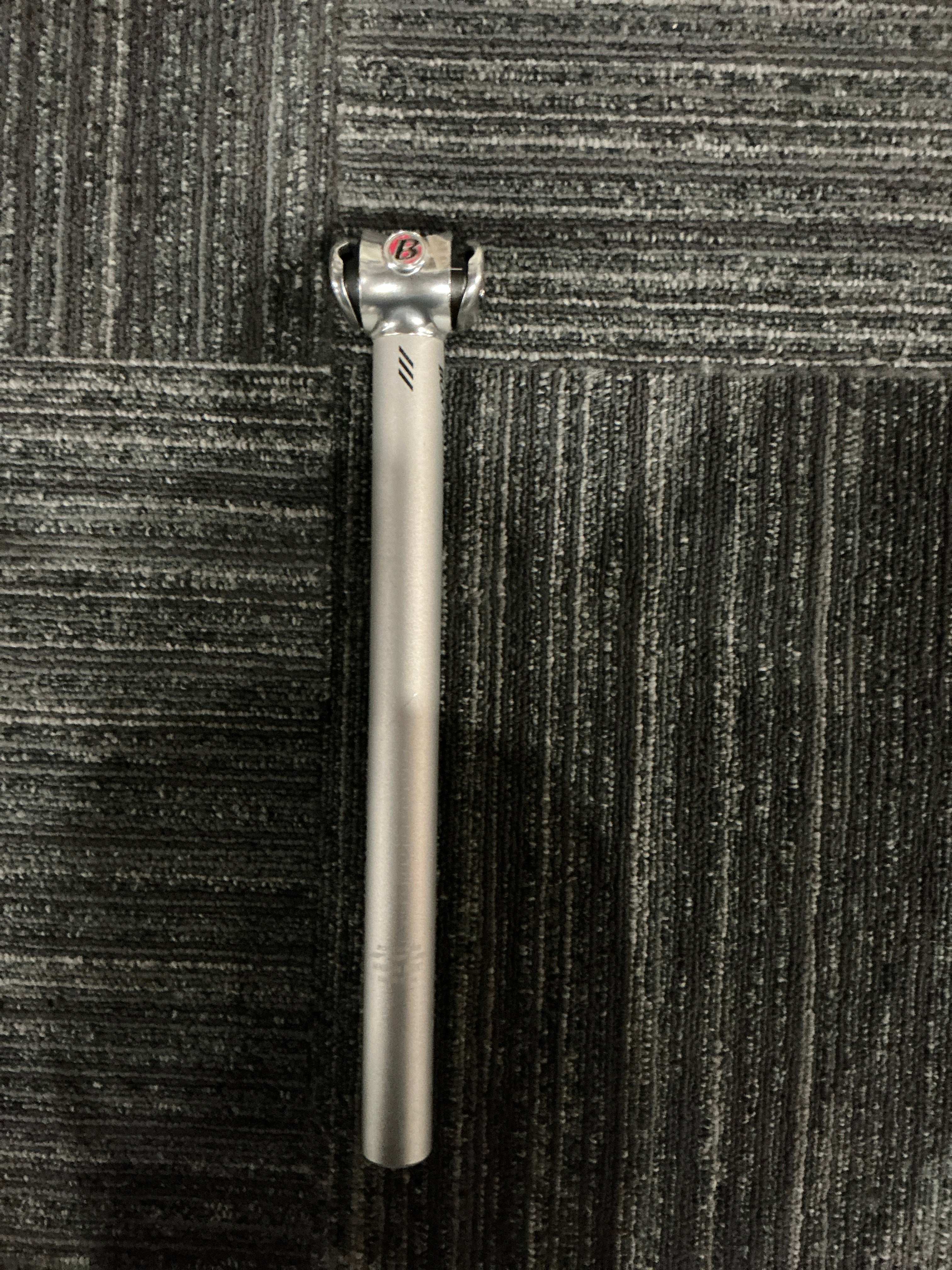 27.2 330mm seat post