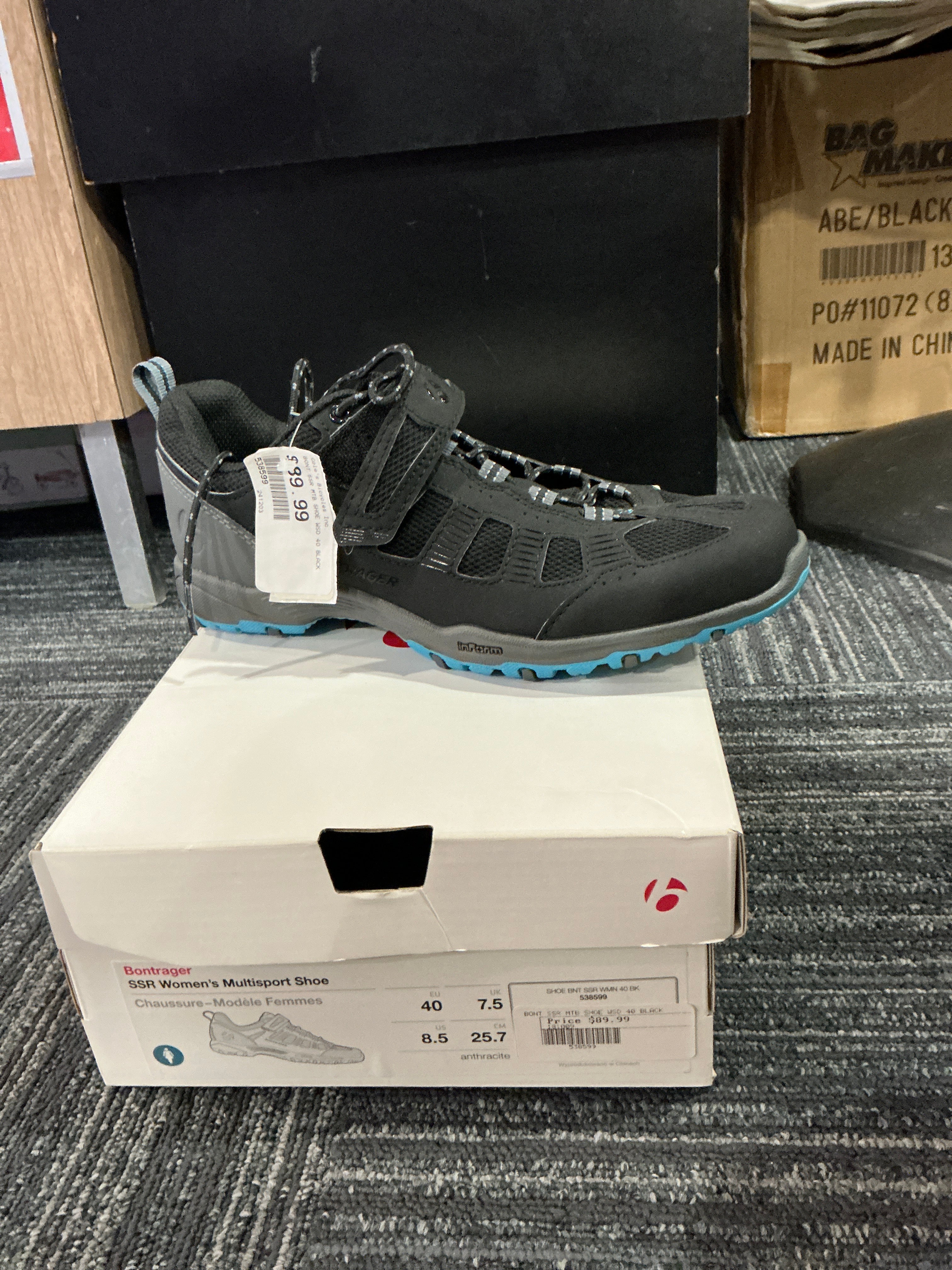 SSR WOMENS MULTISPORT SHOE BLACK AND BLUE
