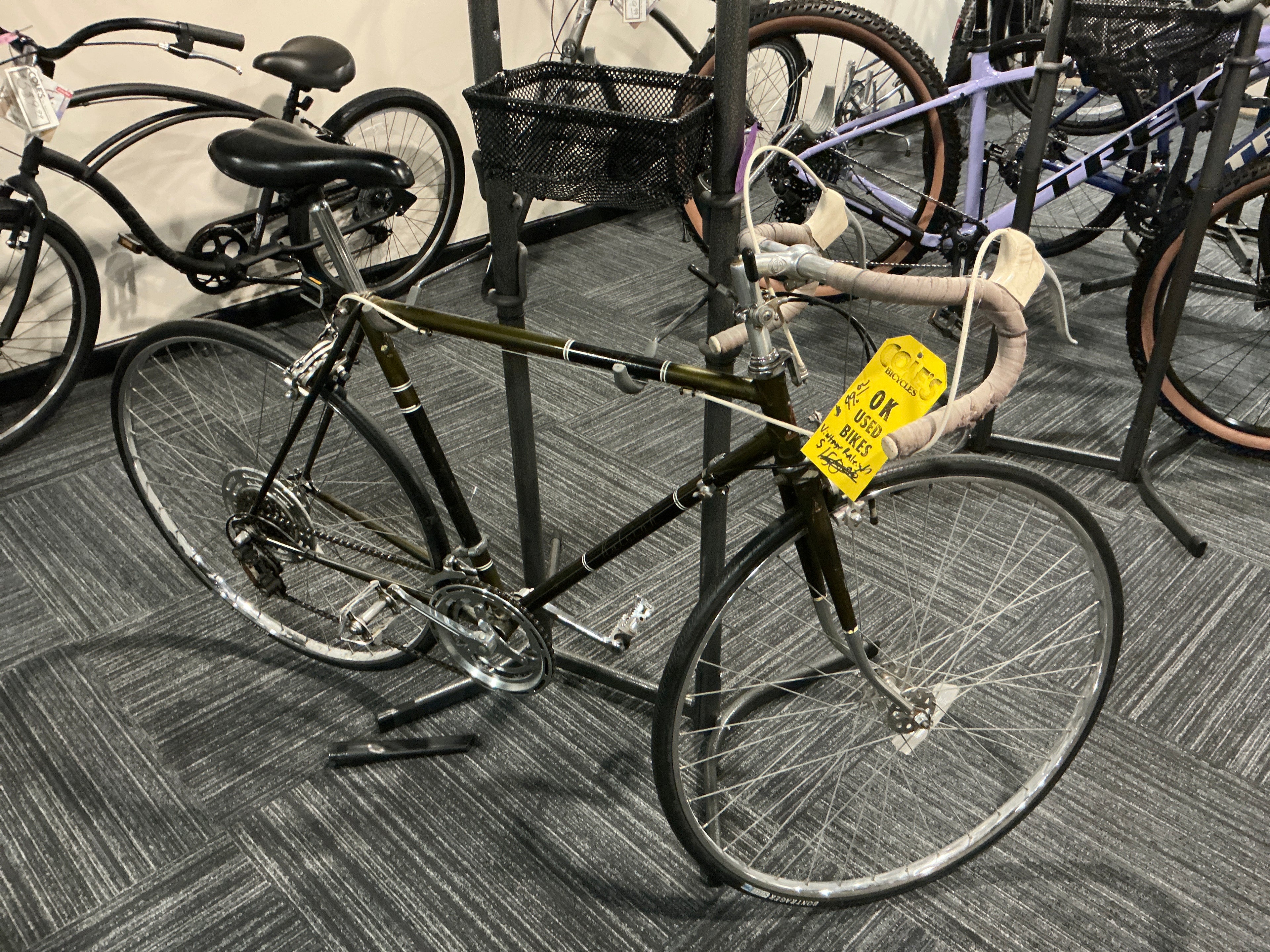Schwinn’s Raleigh Bike- used (vintage)