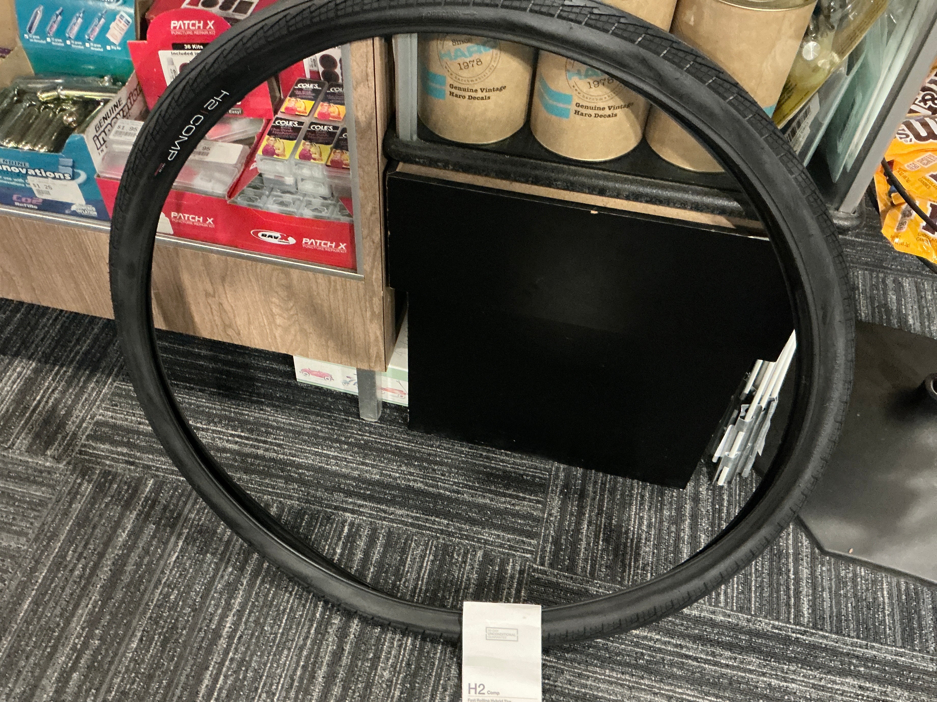 BONTRAGER TIRES H2 COMP 700 x 38C