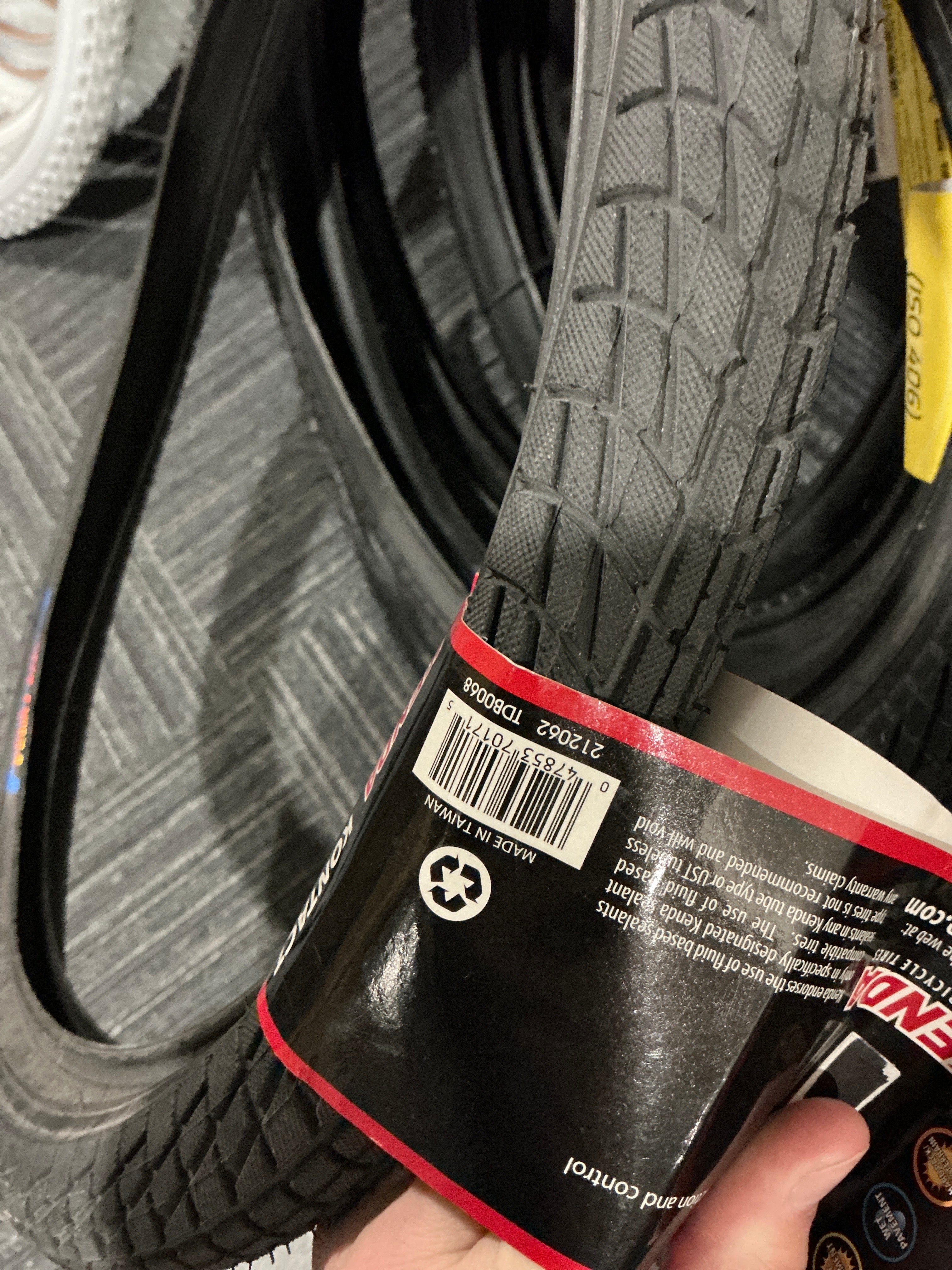 KENDA Tires