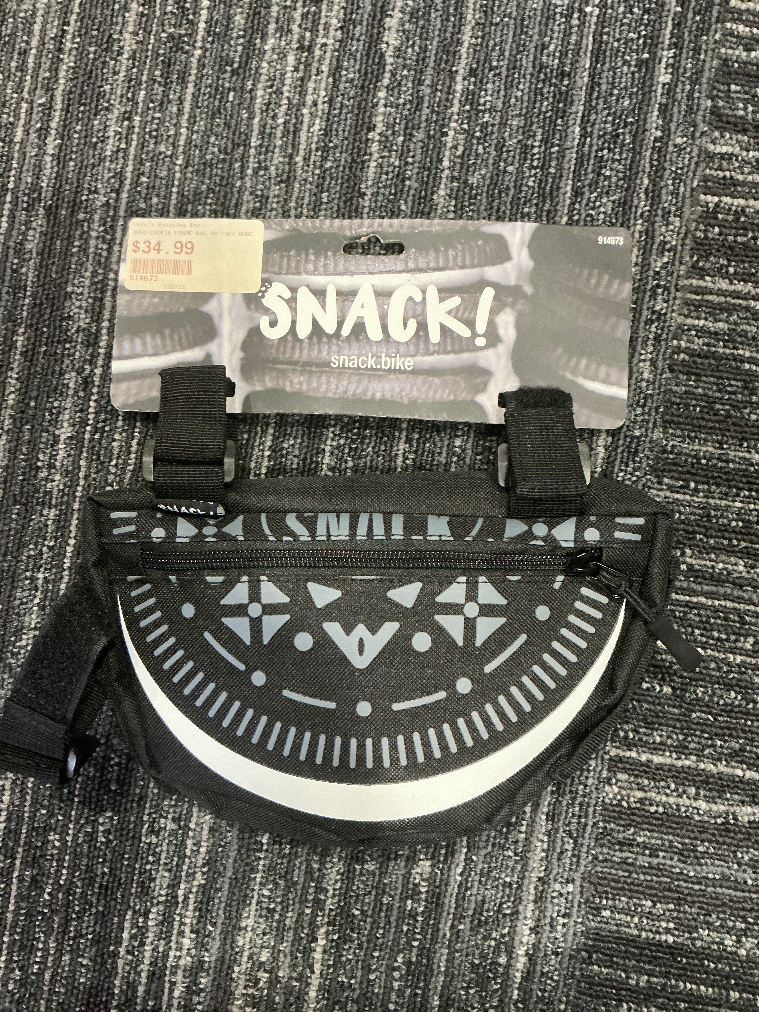 OREO COOKIE FRAME BAG ON TOP