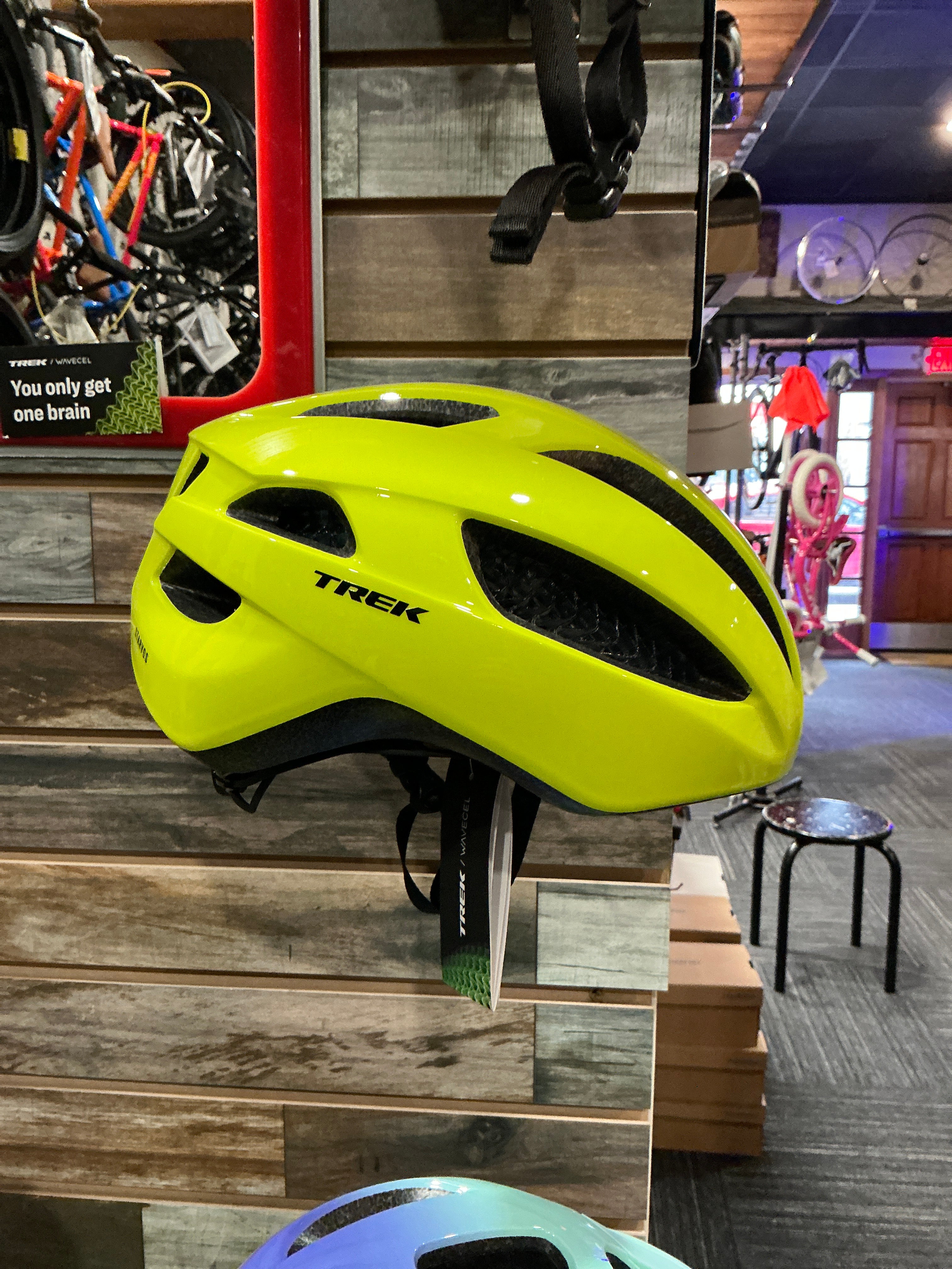 STARVOS WAVECELL YELLOW HELMET LG
