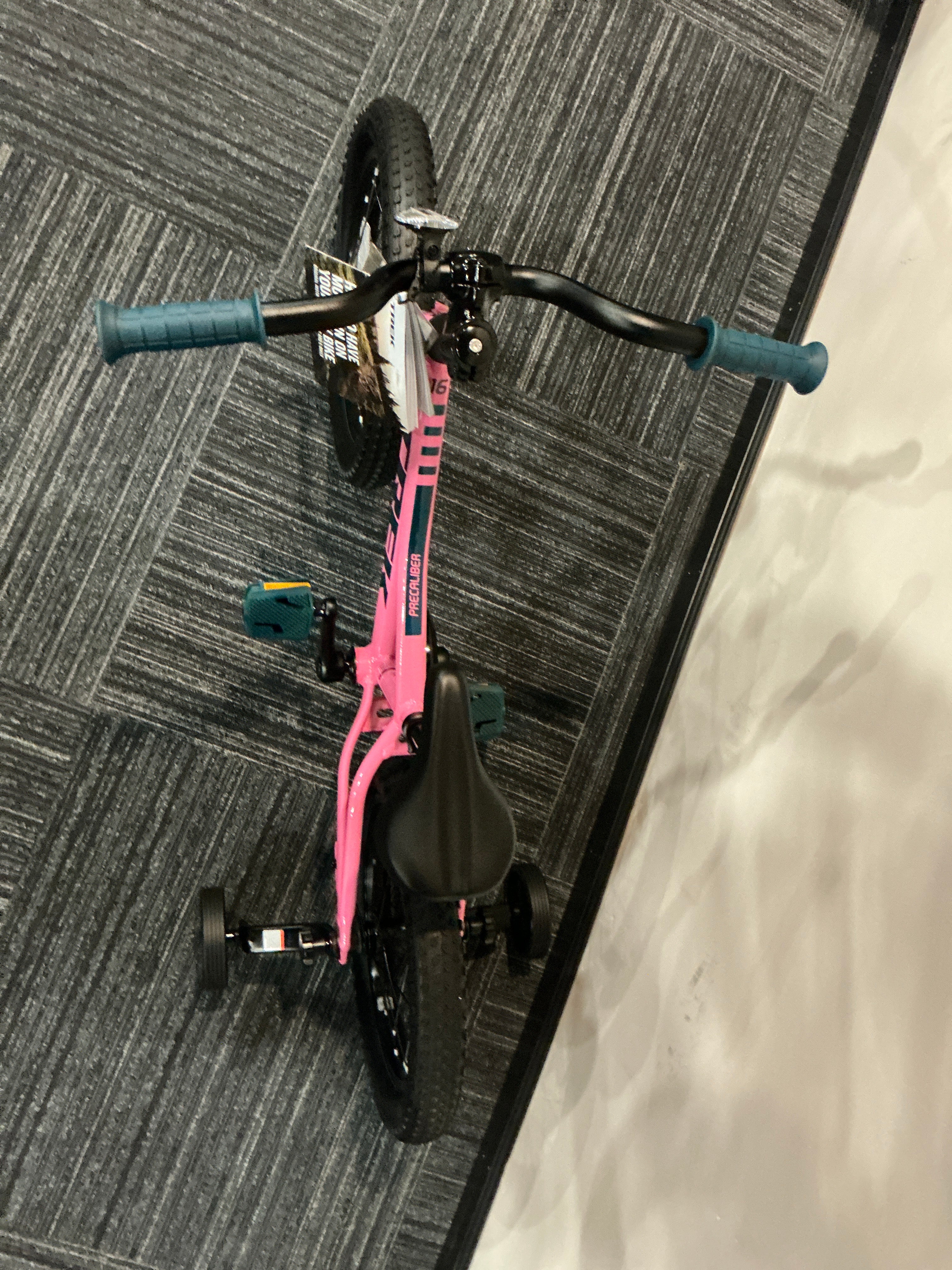 TREK PRECALIBER 16CB PINK FROSTING