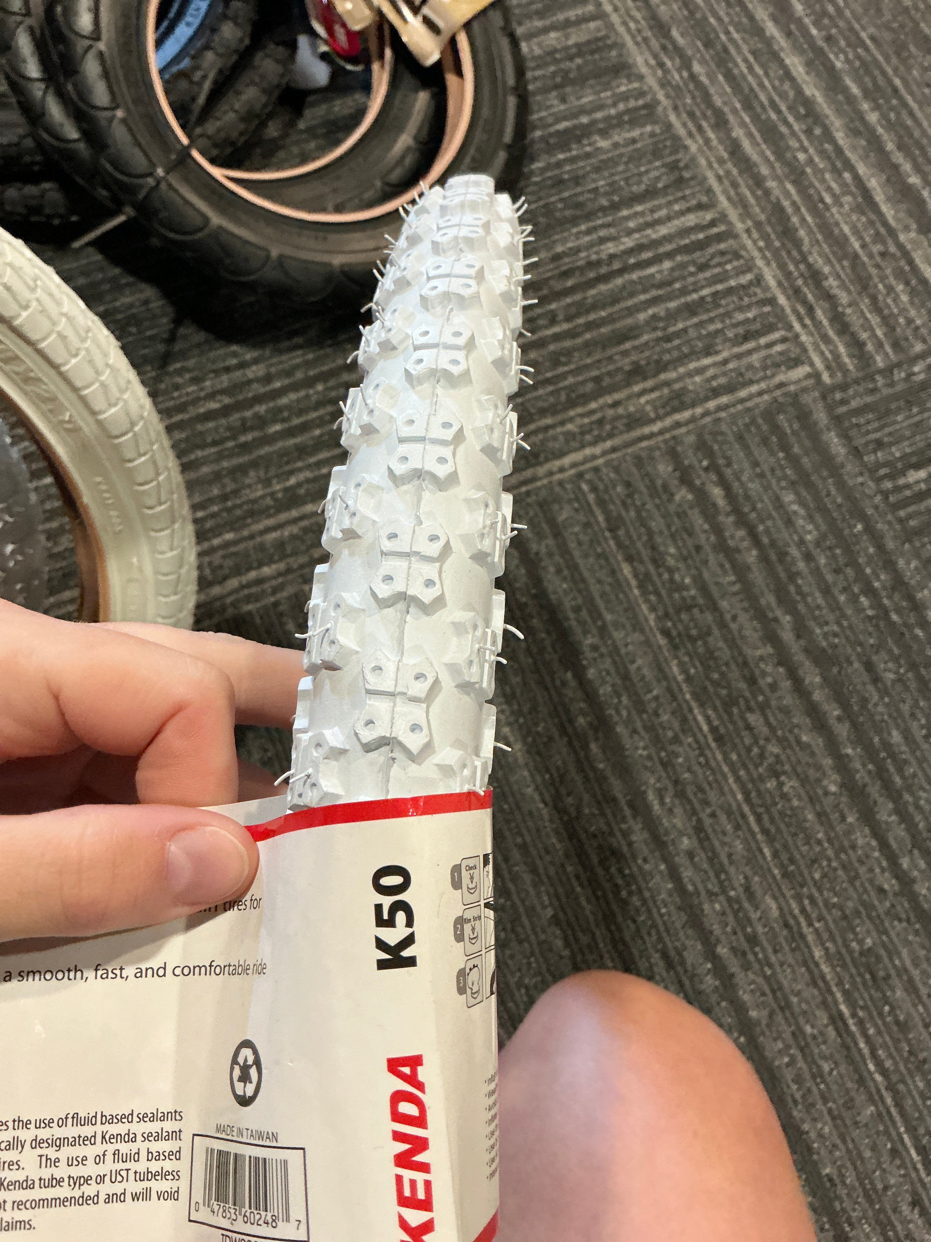 KENDA Tires