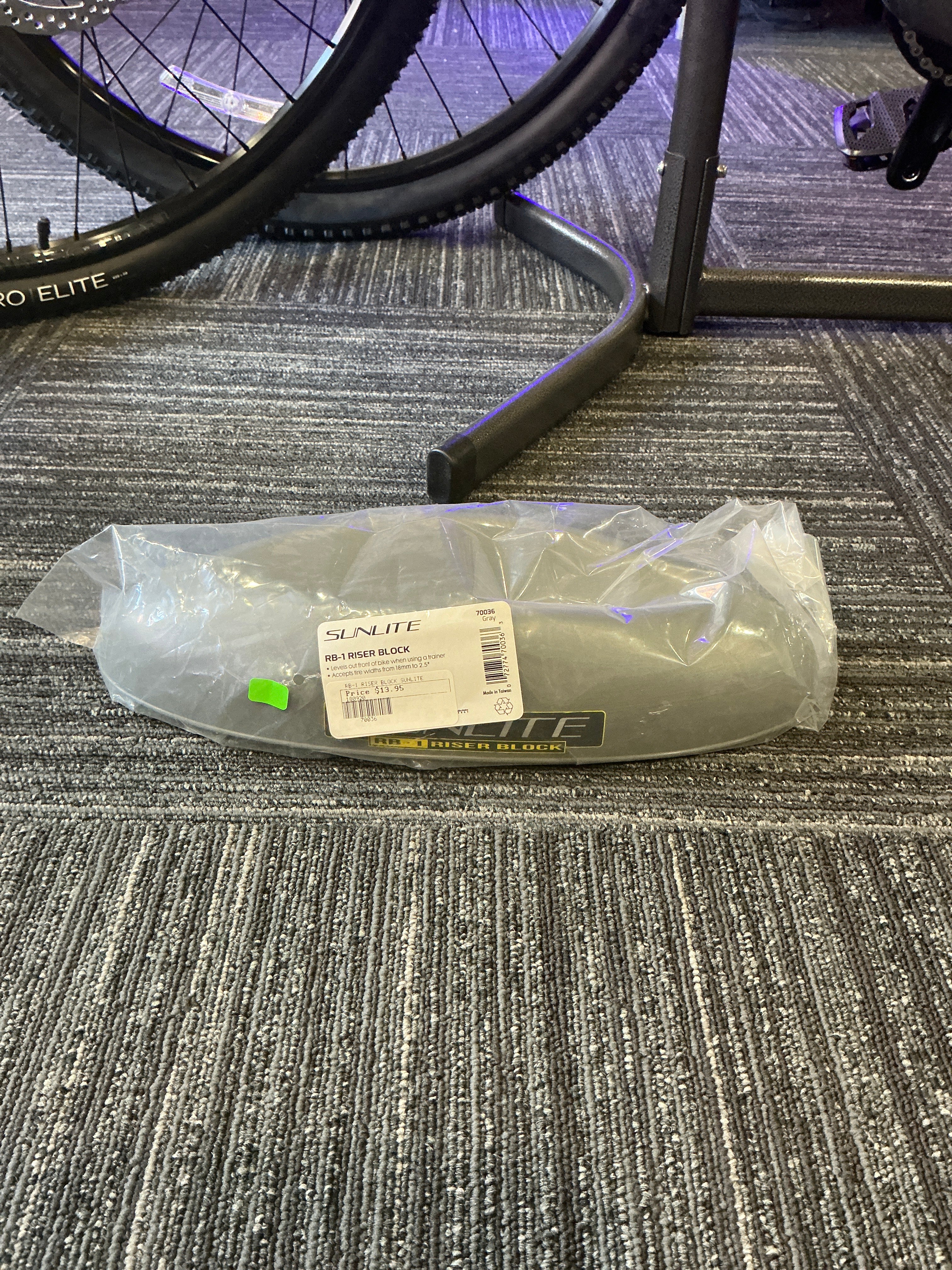 RB RISER BLOCK SUNLITE