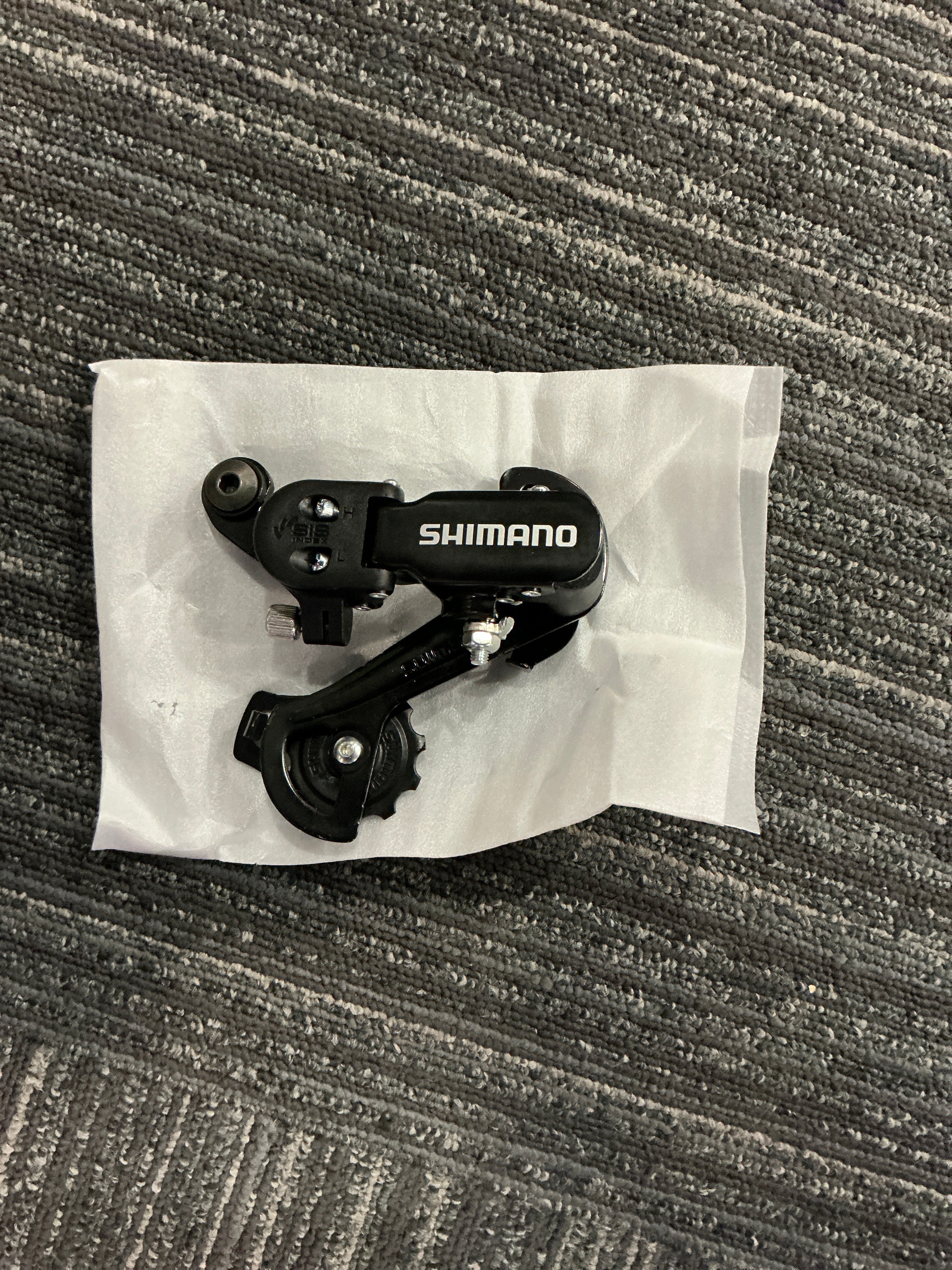 SHIMANO 8 SPEED DERAILLEUR