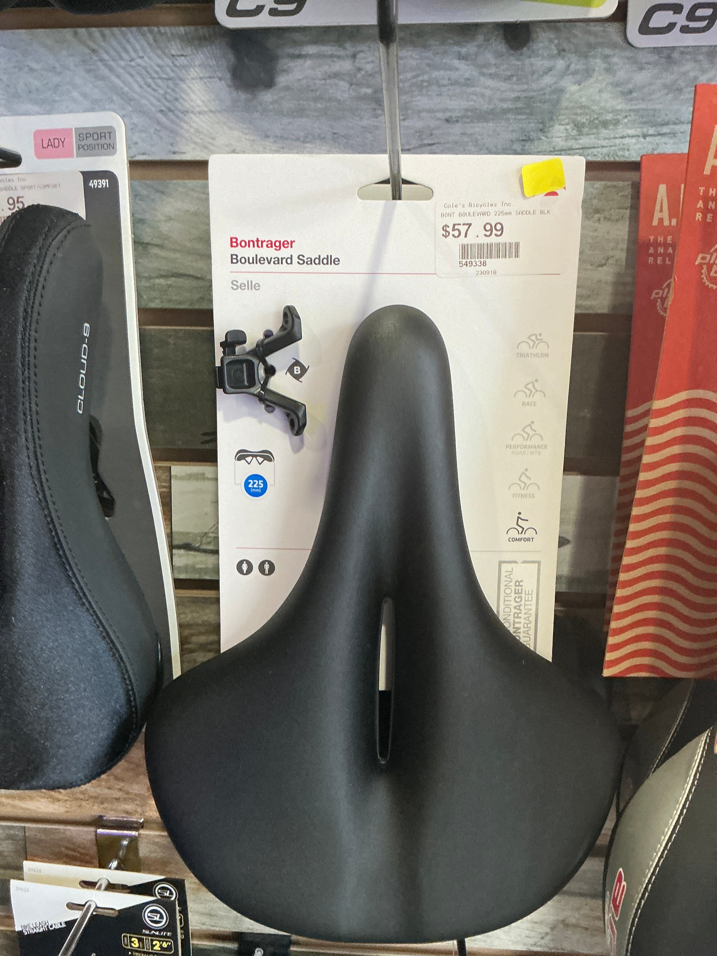 BONT BOULEVARD 225MM SADDLE BLK
