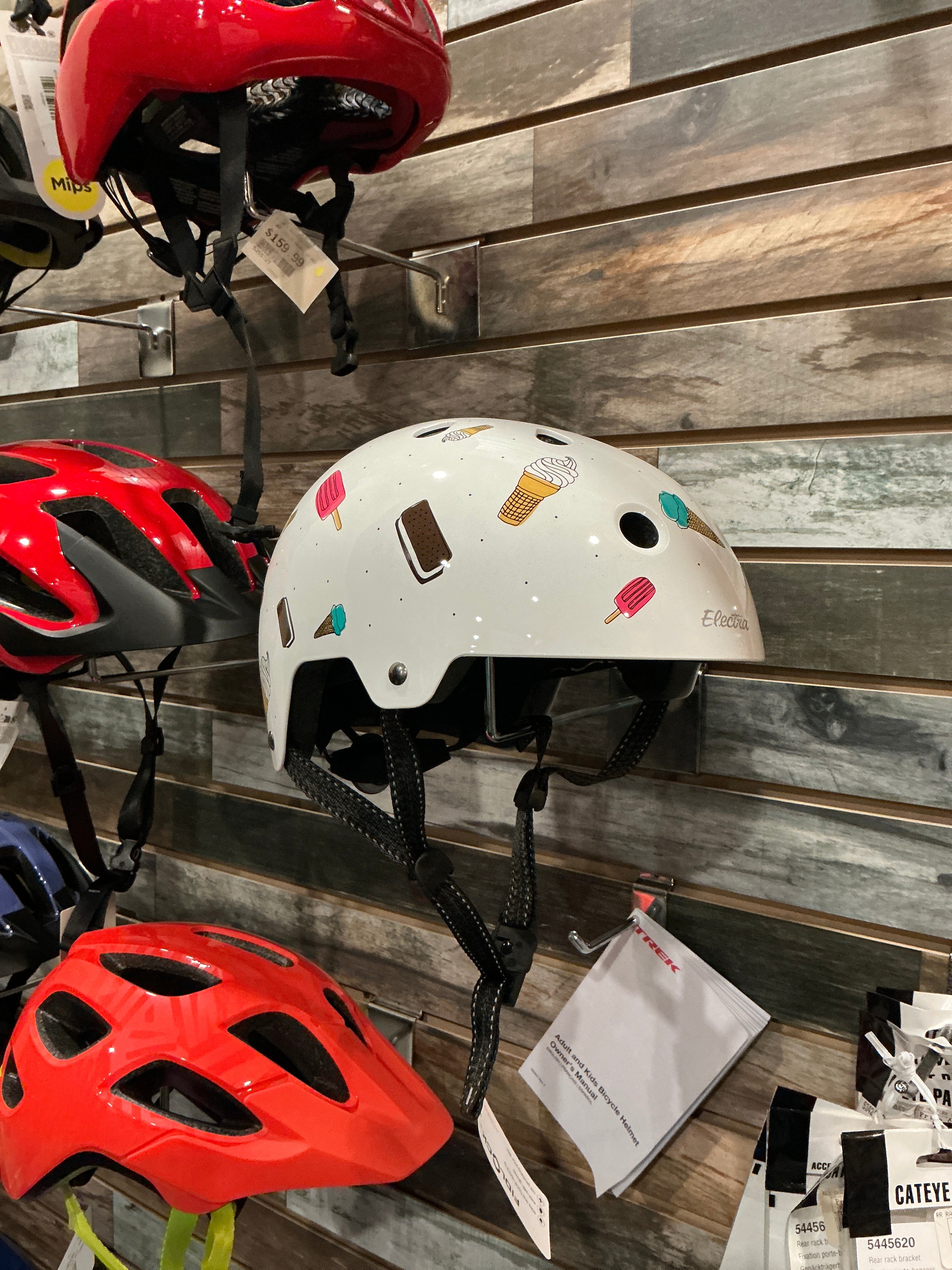 Electra Luxe Ice Cream Helmet L
