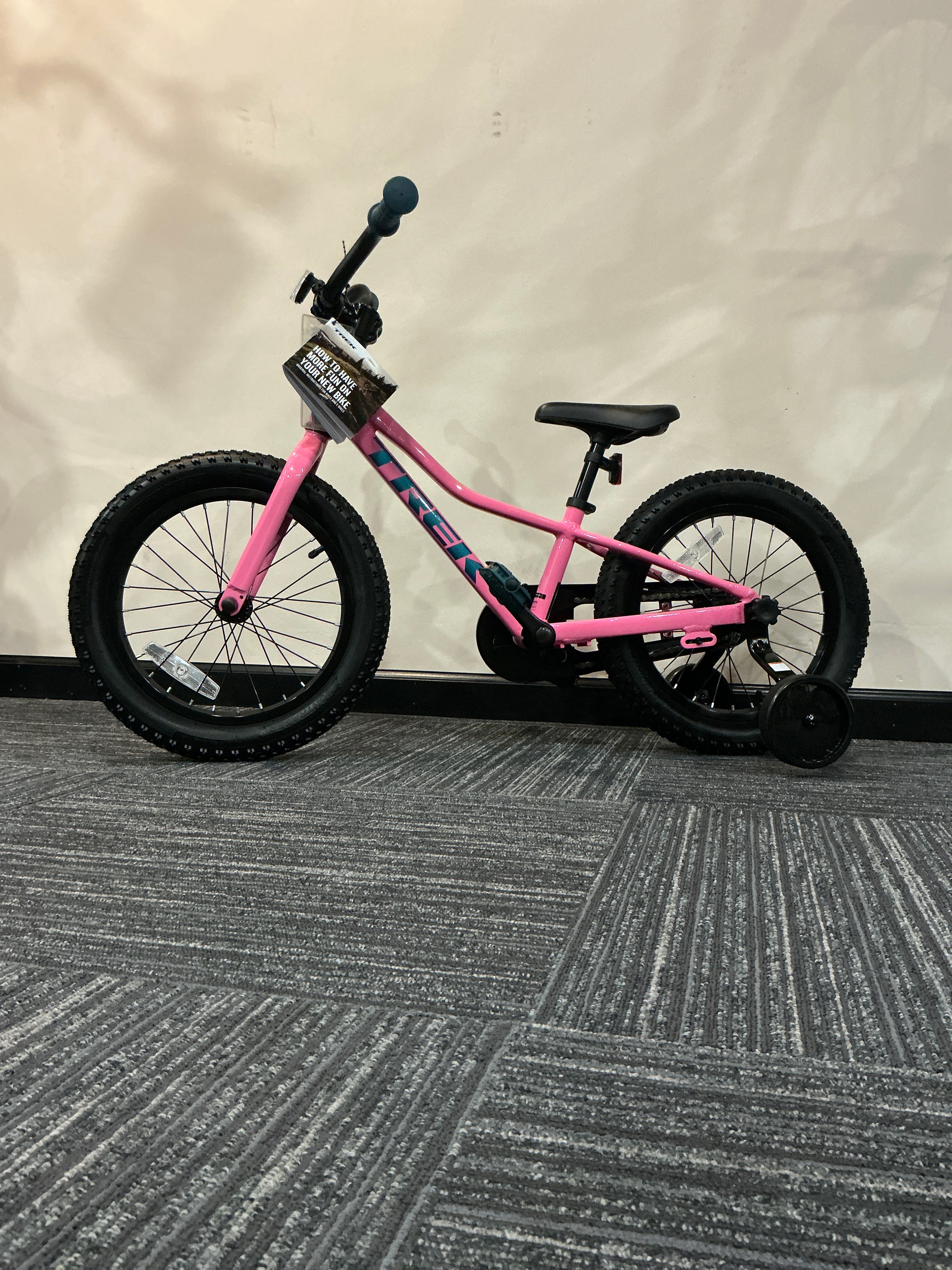 TREK PRECALIBER 16CB PINK FROSTING