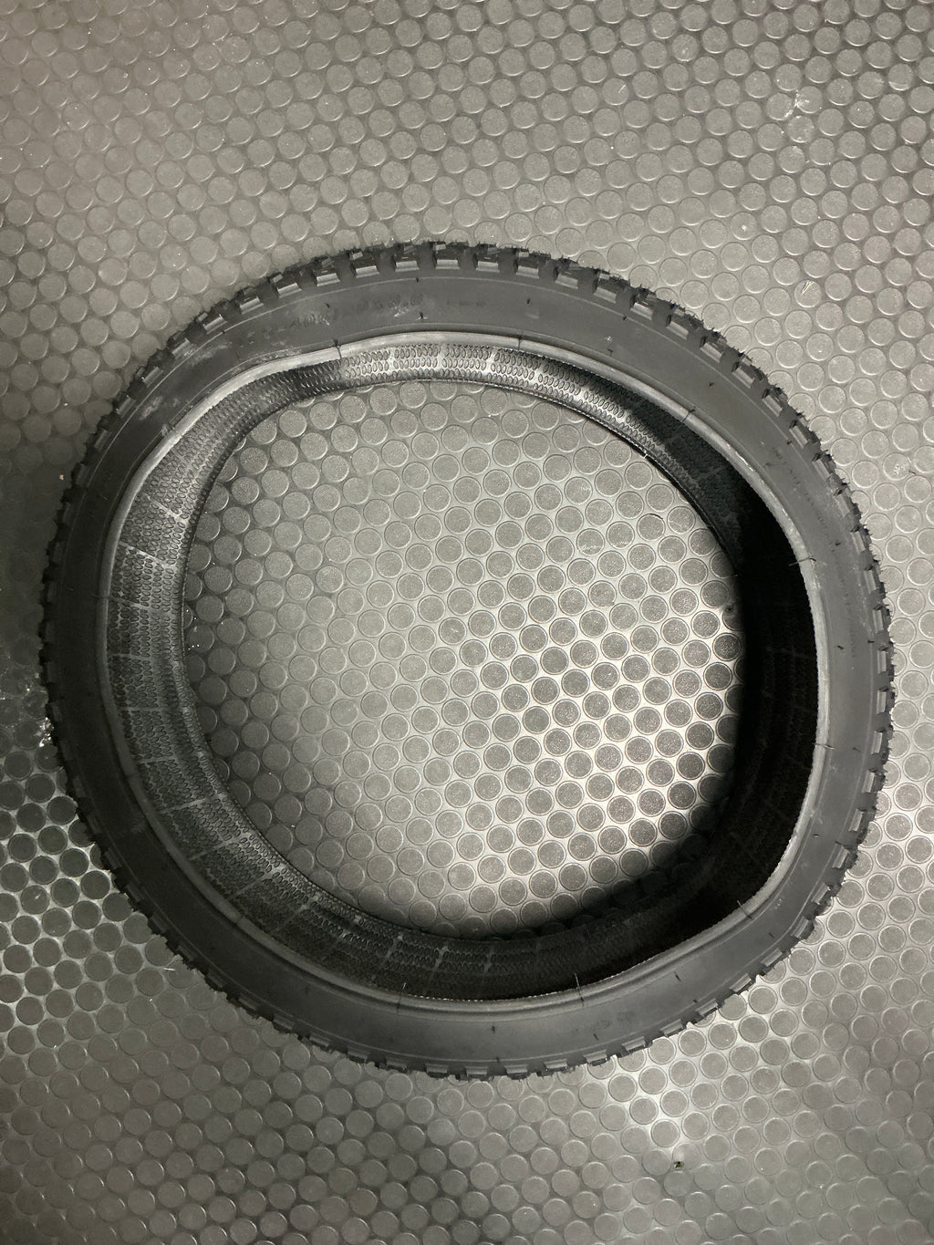 EXCO 20X3.0 TIRE