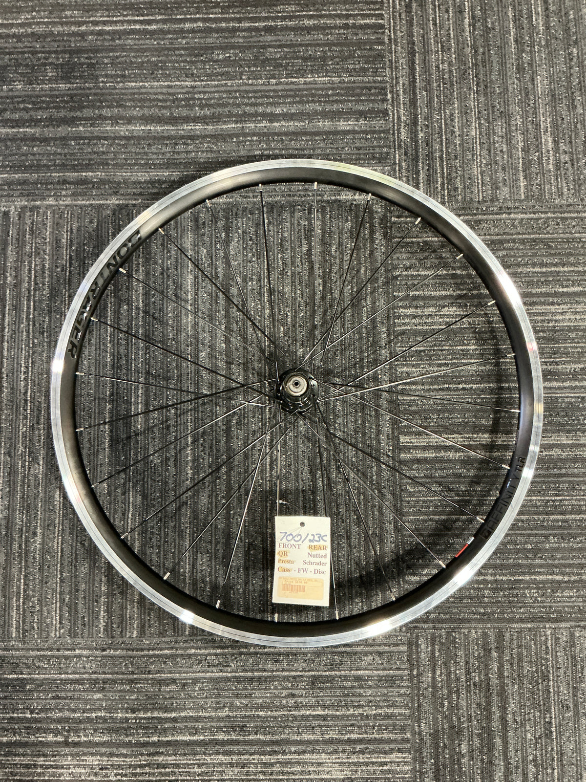 Bontrager 700x23c RR-FH-QR-RB-DW-PV-TLR Rim